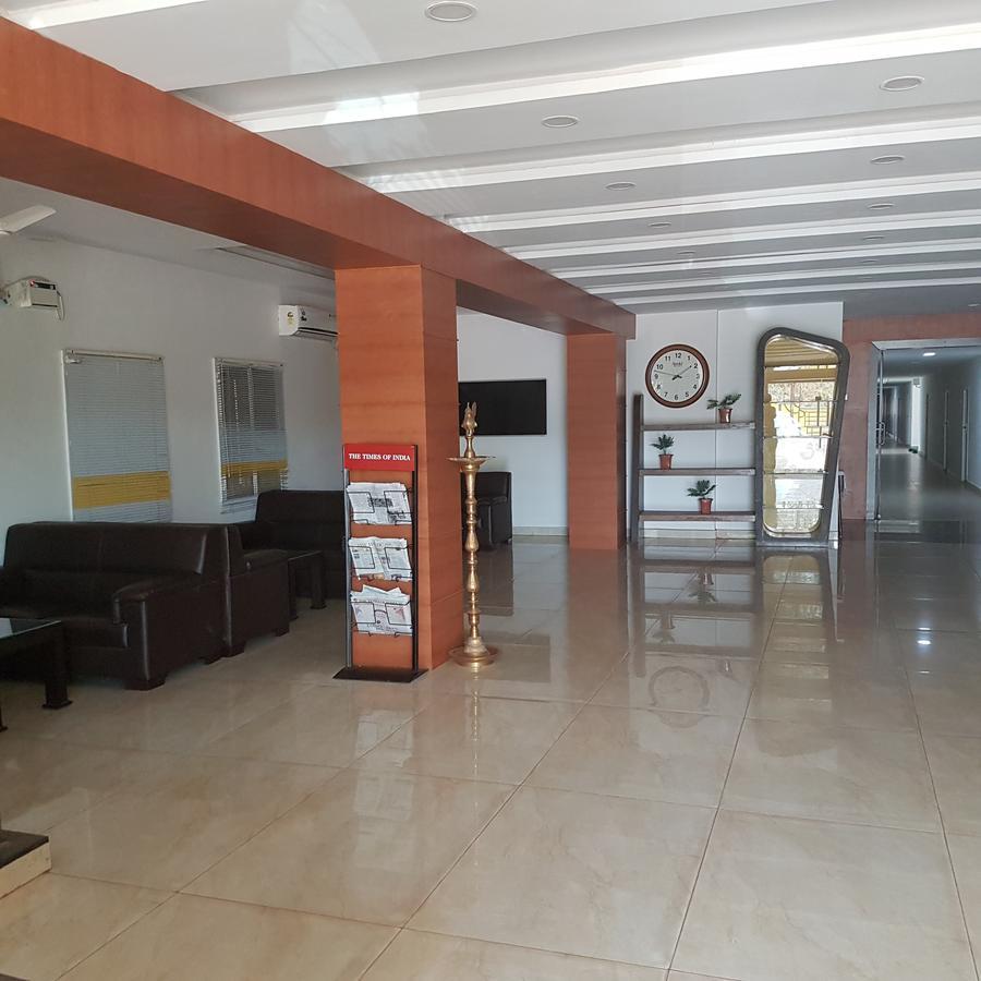 Surag Residency Tiruchirappalli Exterior foto